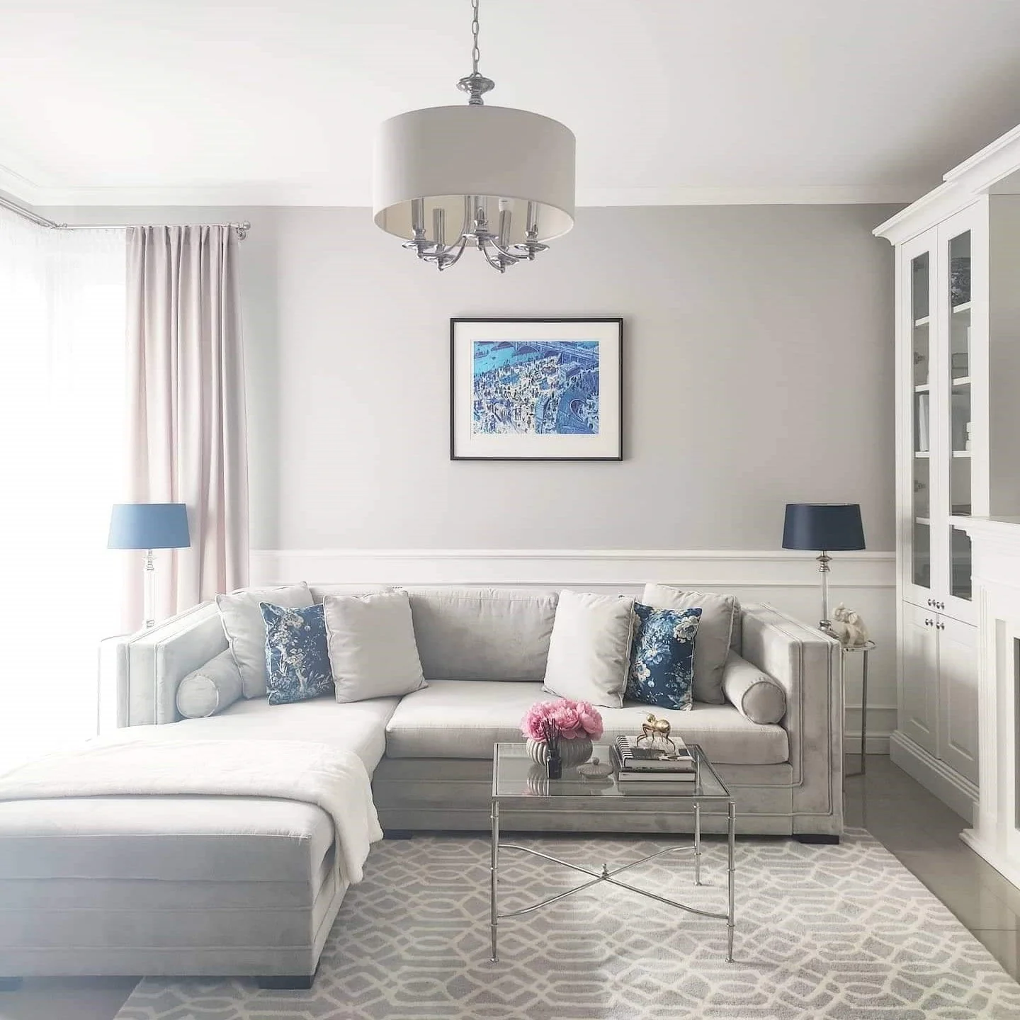 Abu Dhabi 5/6Lt Hanging Shade Ceiling Light - Chrome & White/Chrome & Black/Brass & White Finish - Image 2