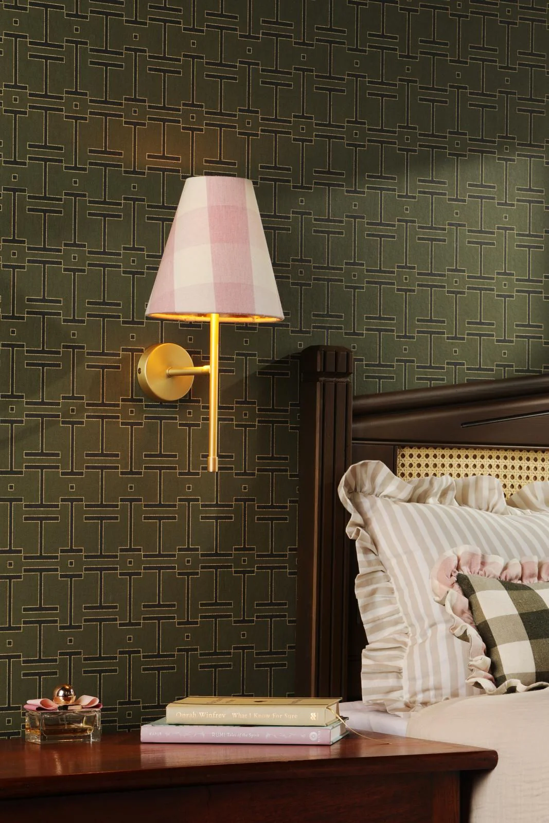 Aix Wall Light- Butter Brass/  Antique Brass Bracket Only - Image 4