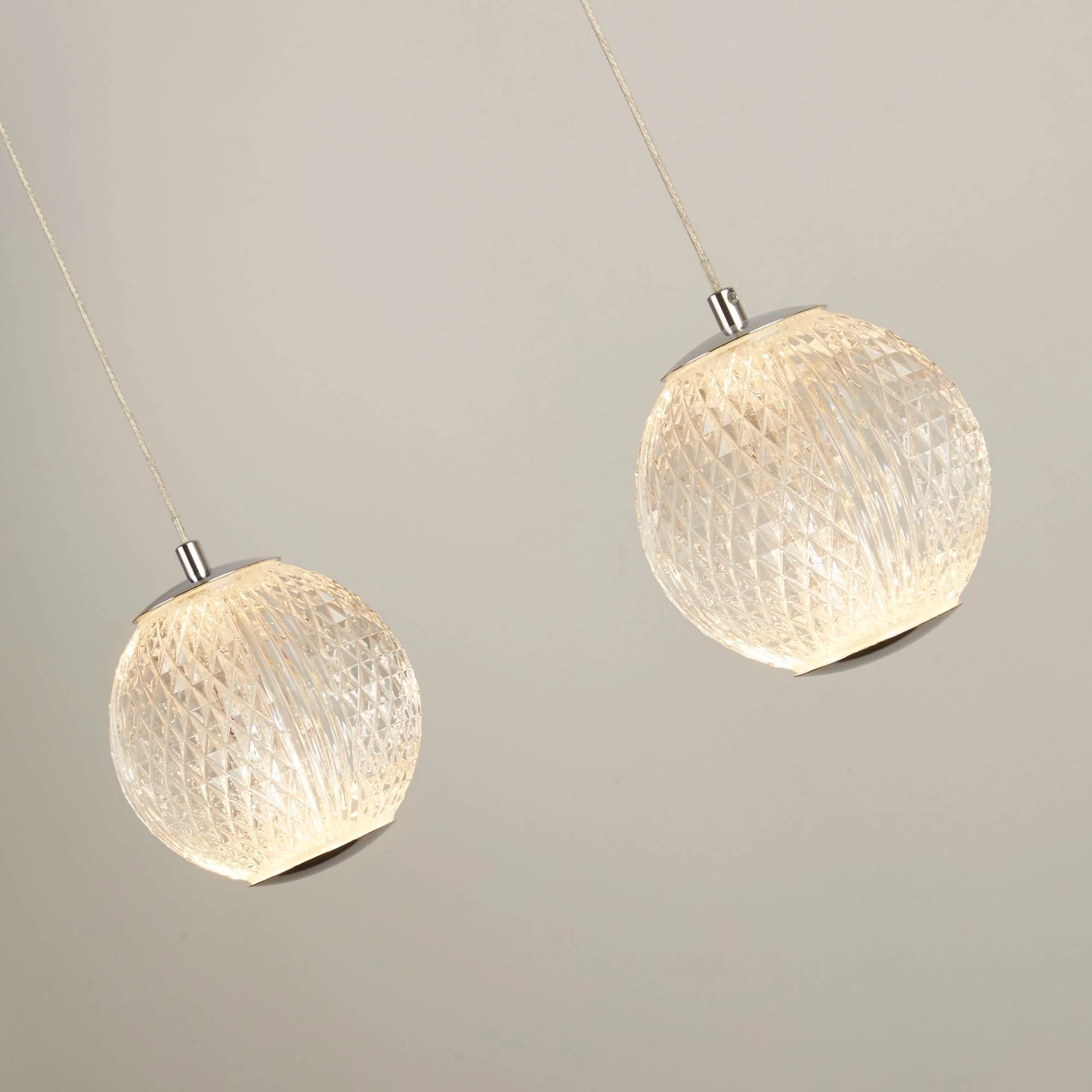 Allure  5-light Ceiling Bar Pendant - Chrome/ Satin Brass Finishes - Image 4
