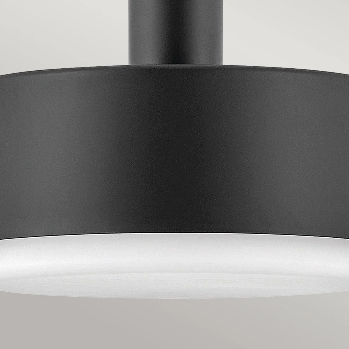 Hinkley Cedric Medium Pendant - Black/ Lacquered Brass - Image 7