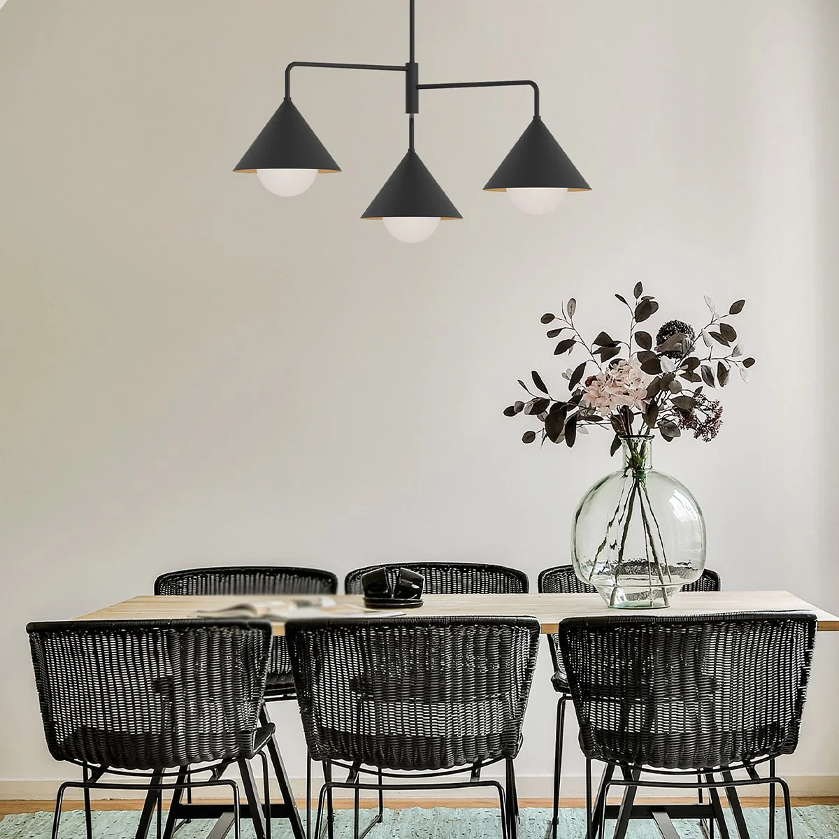 Alora Mood Remyck 3lt Chandelier - Brushed Gold/ Matte Black - Image 4