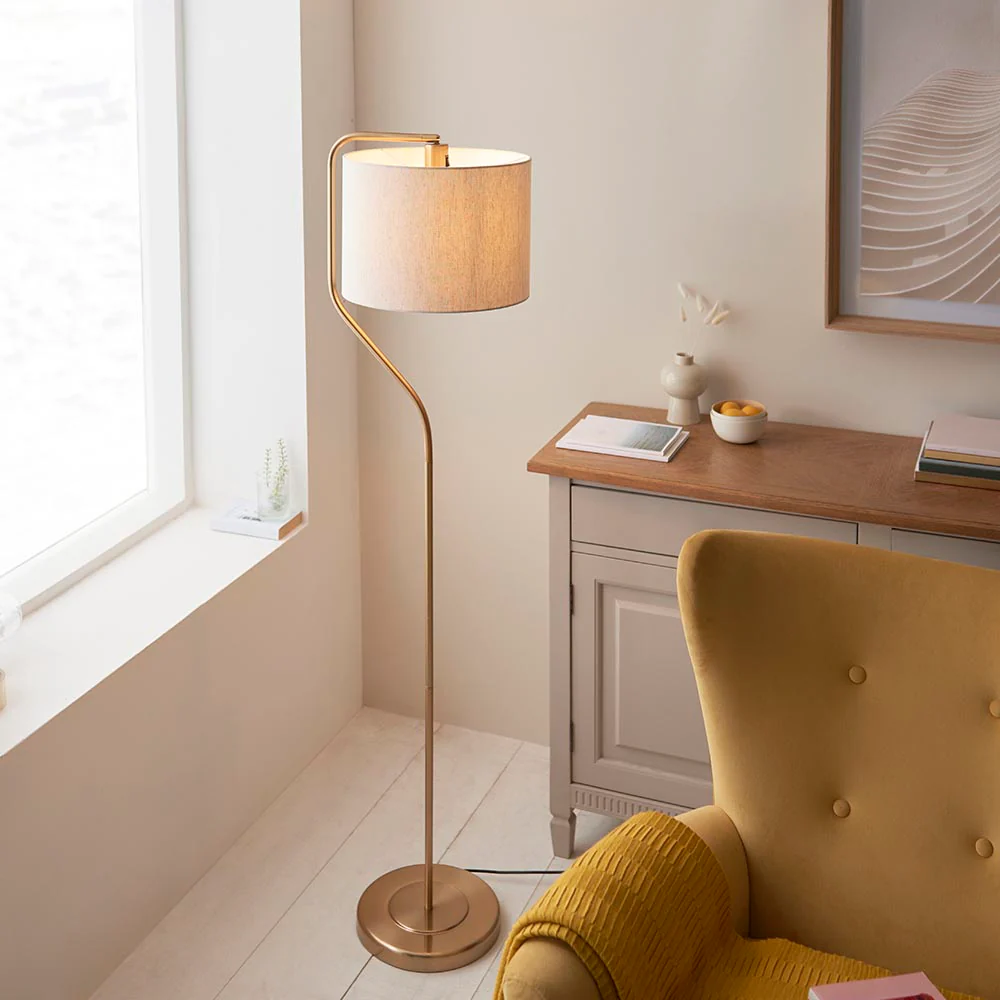 Arcturus Floor Lamp - Brass Finish E27 - Image 3