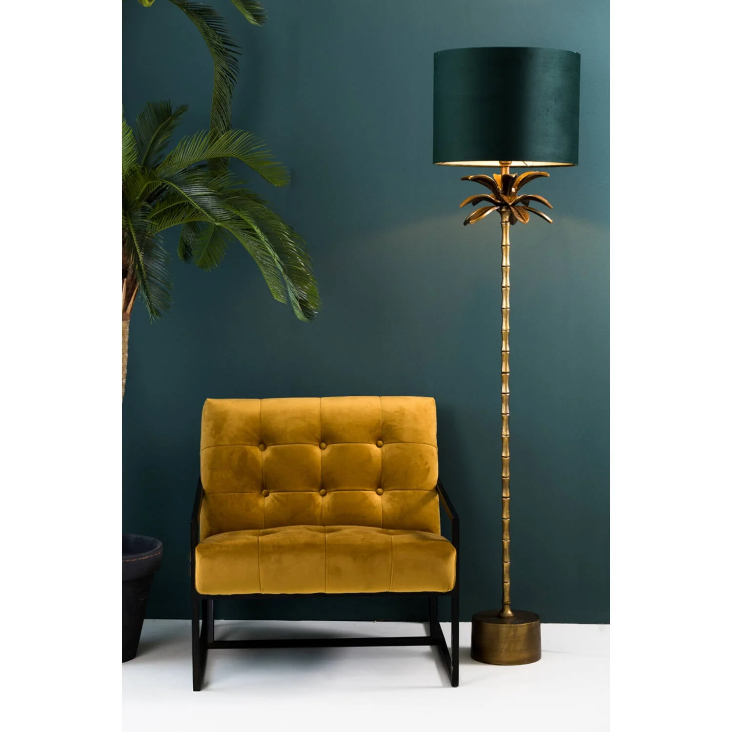 Armata Statement Floor Lamp - Various Colours - Image 7