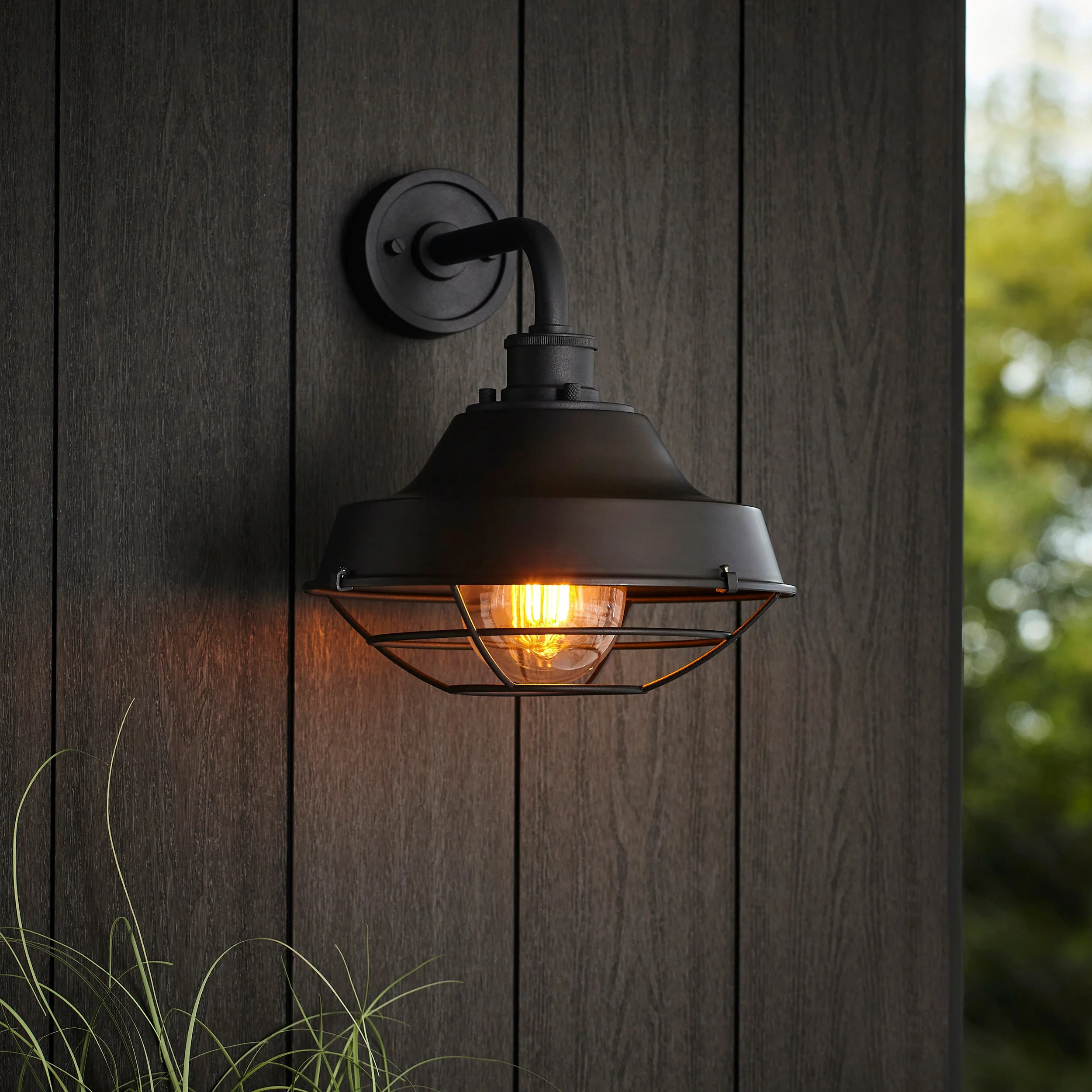 Astley Outdoor Wall Light - Matt Black - Image 4