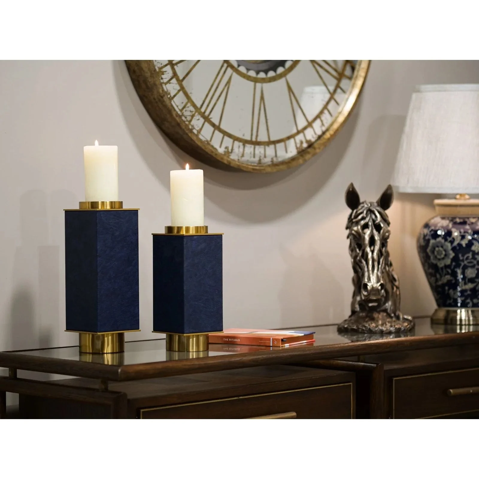 Avignon Console Table - Brown Oak & Glass Top Finish - Image 3