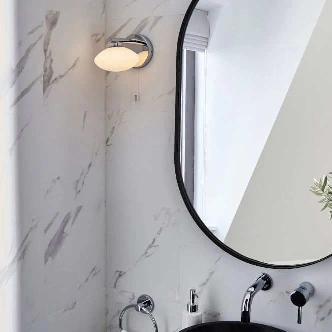 Persia Bathroom Wall Lamp IP44 - Polished Chrome/Satin Brass - Image 4