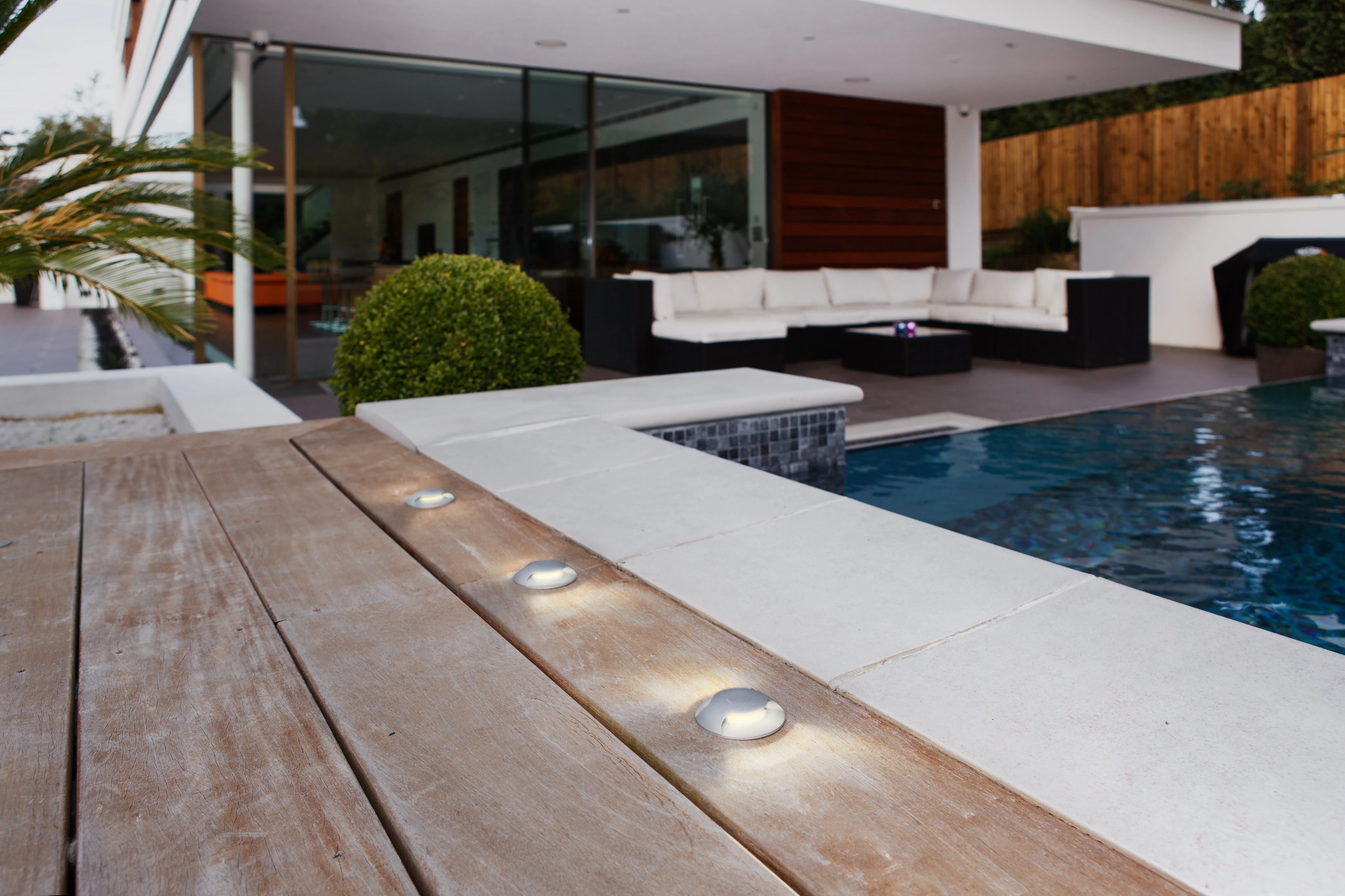 Beam One/Two Integrated LED IP67 Recessed Wall Light - Matt Painted Silver Finish - Image 6