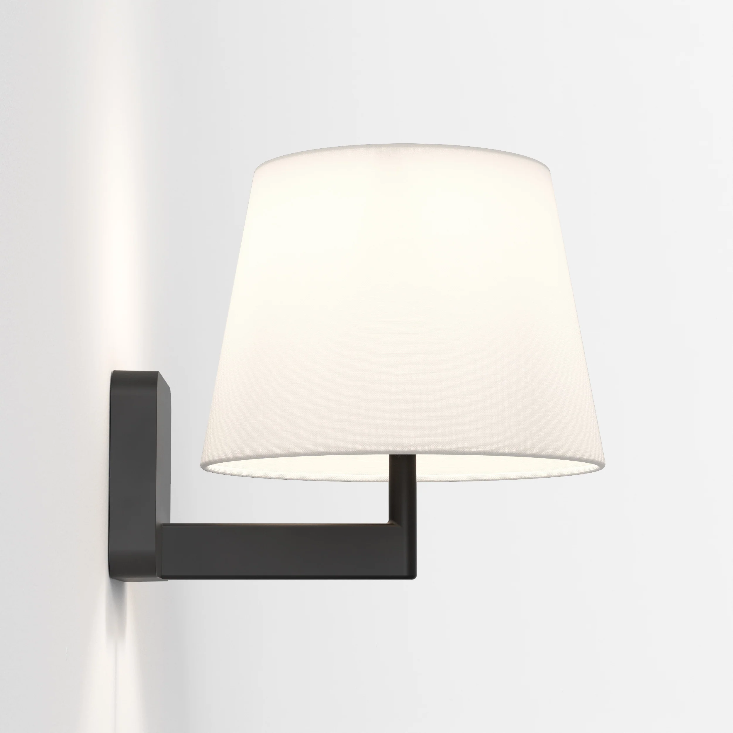 Beaumont Wall Light - Image 5