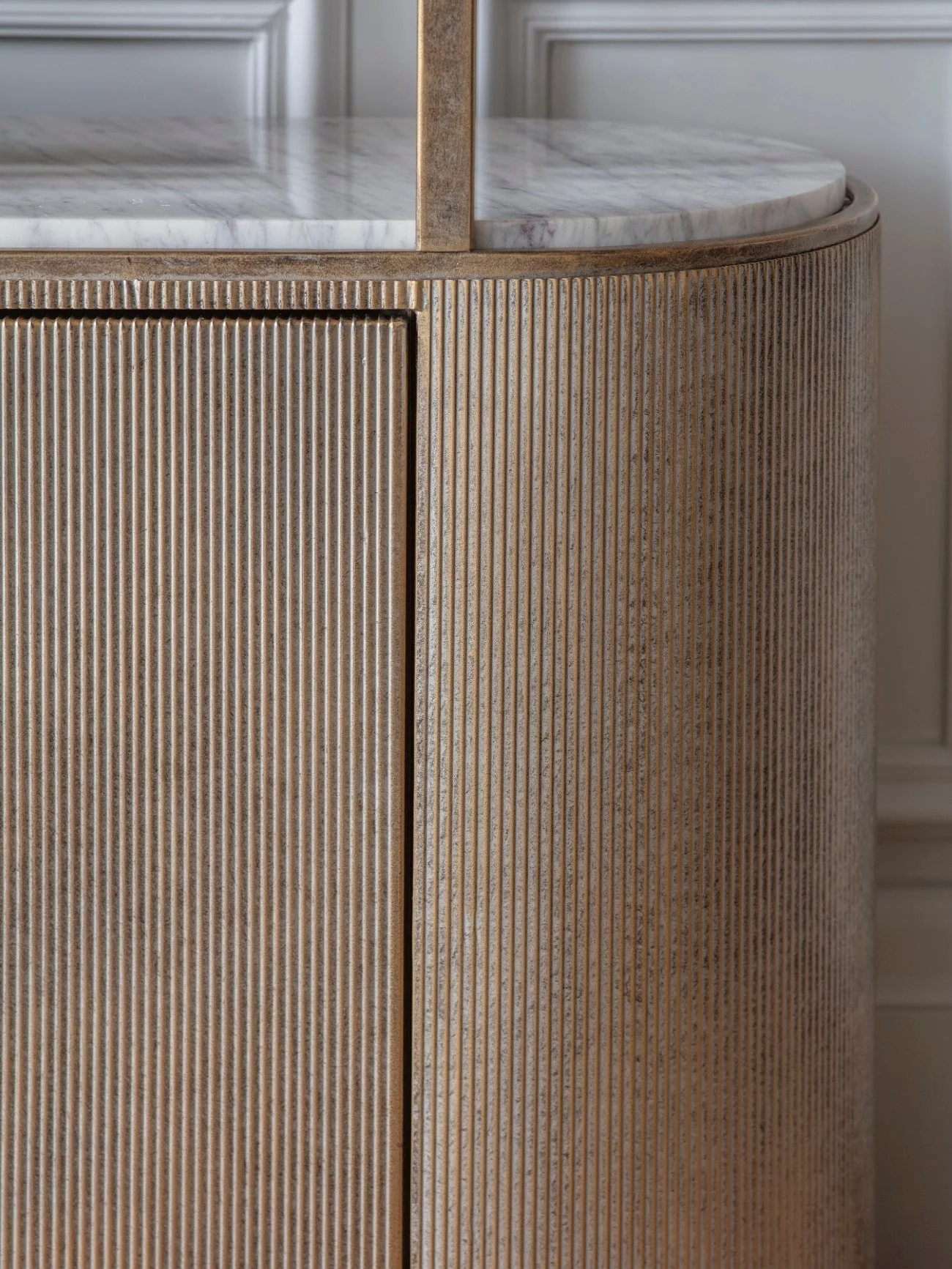 Belvedere Aged Gold Shelving Unit With Storage - Image 6