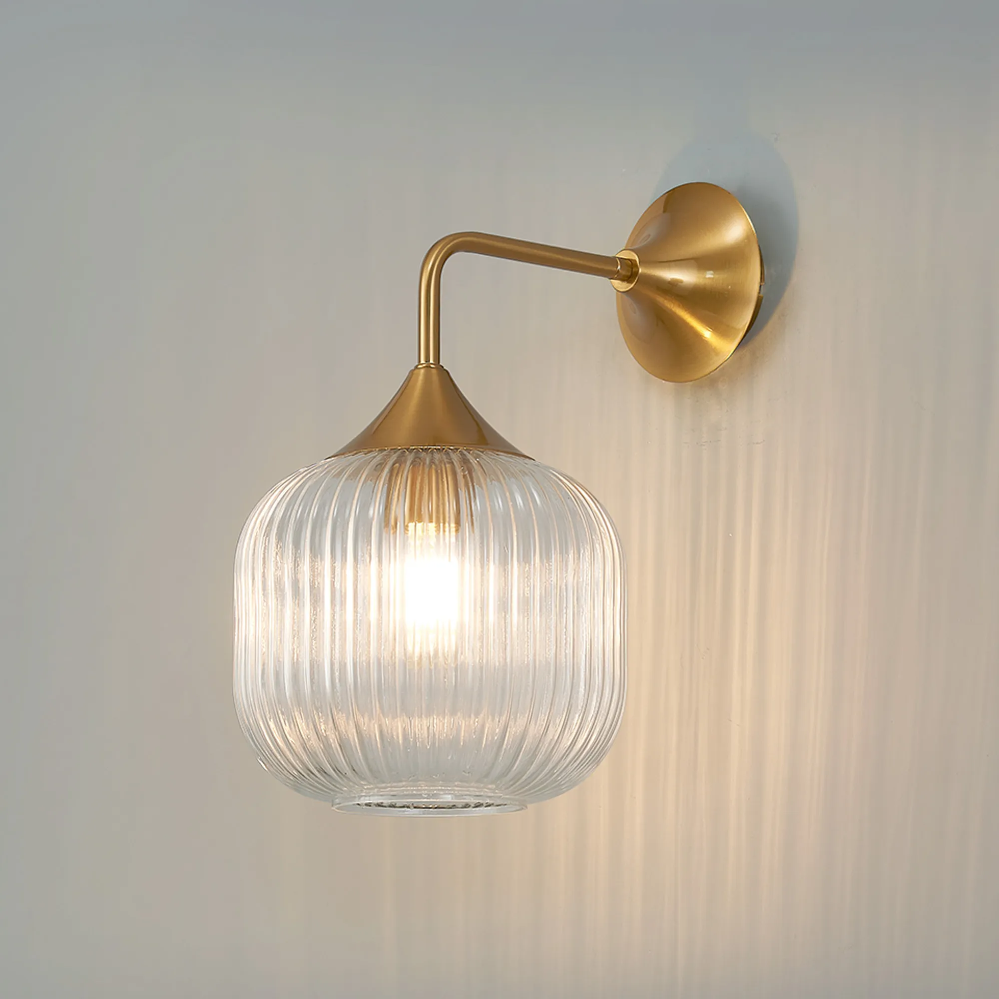 Benalla Wall Light Switched, 1 x E27 - Image 2