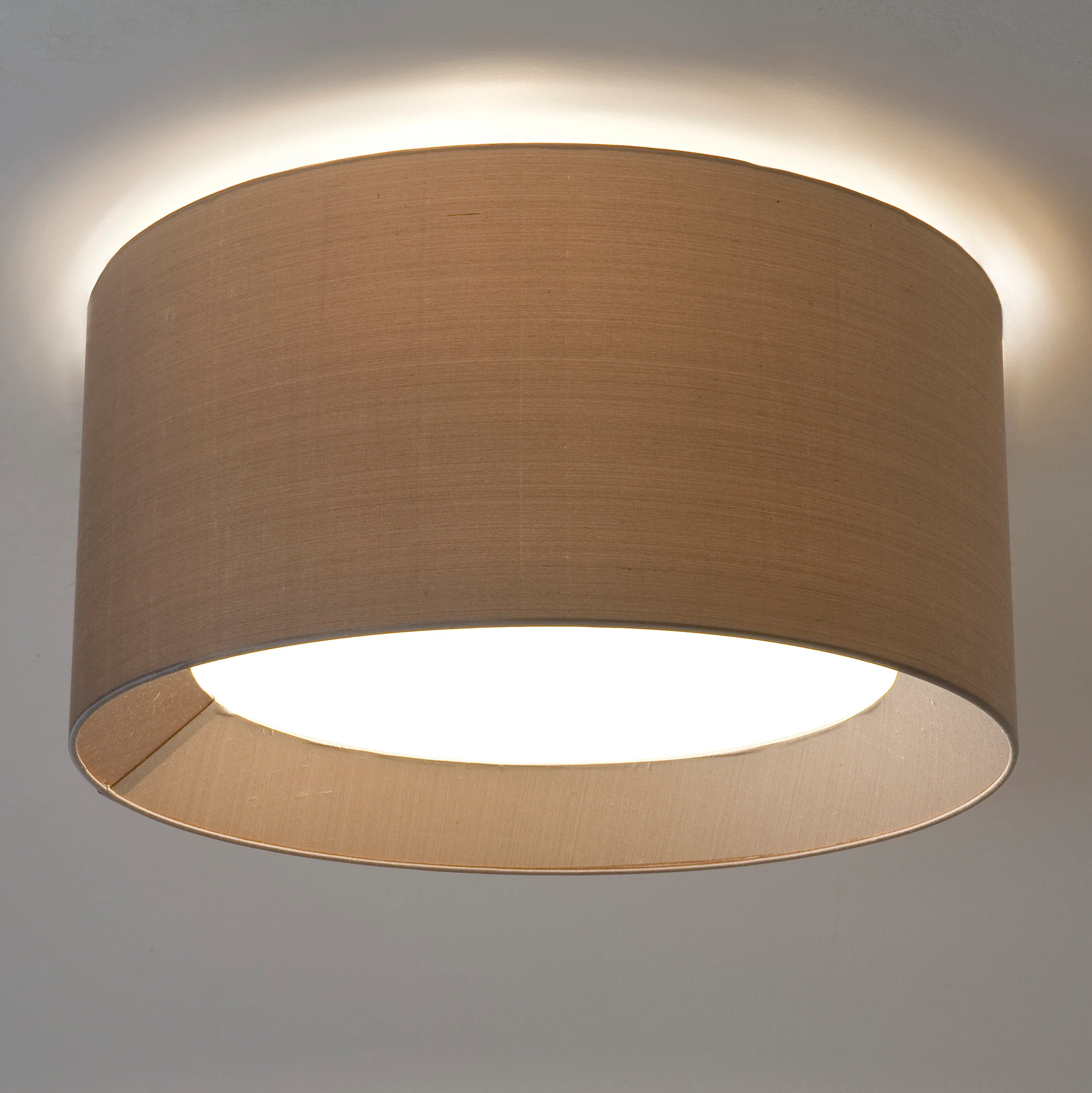 Bevel Round 450/600 Shade- Oyester/White Finish - Image 4