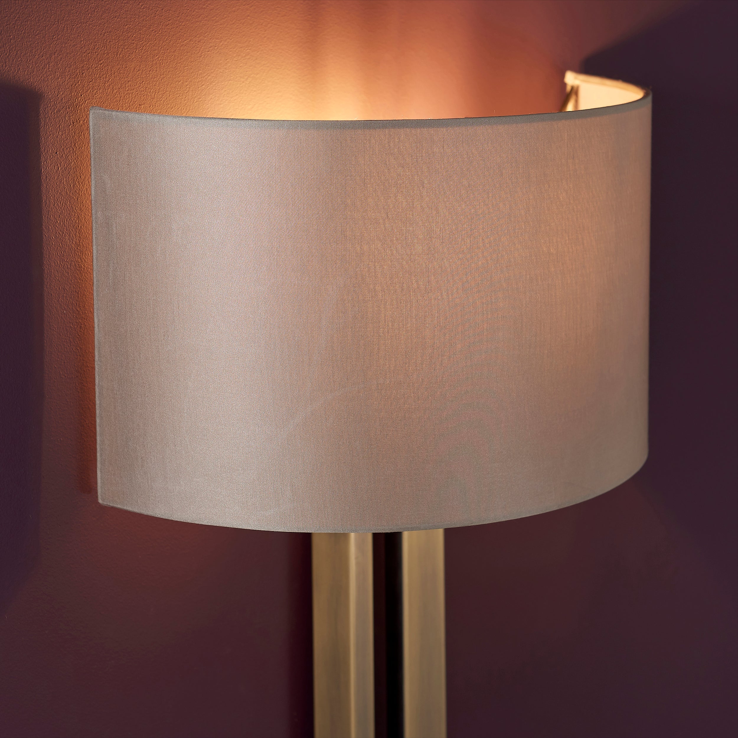 Blake Wall Light - Bronze / Antique Brass - Image 26