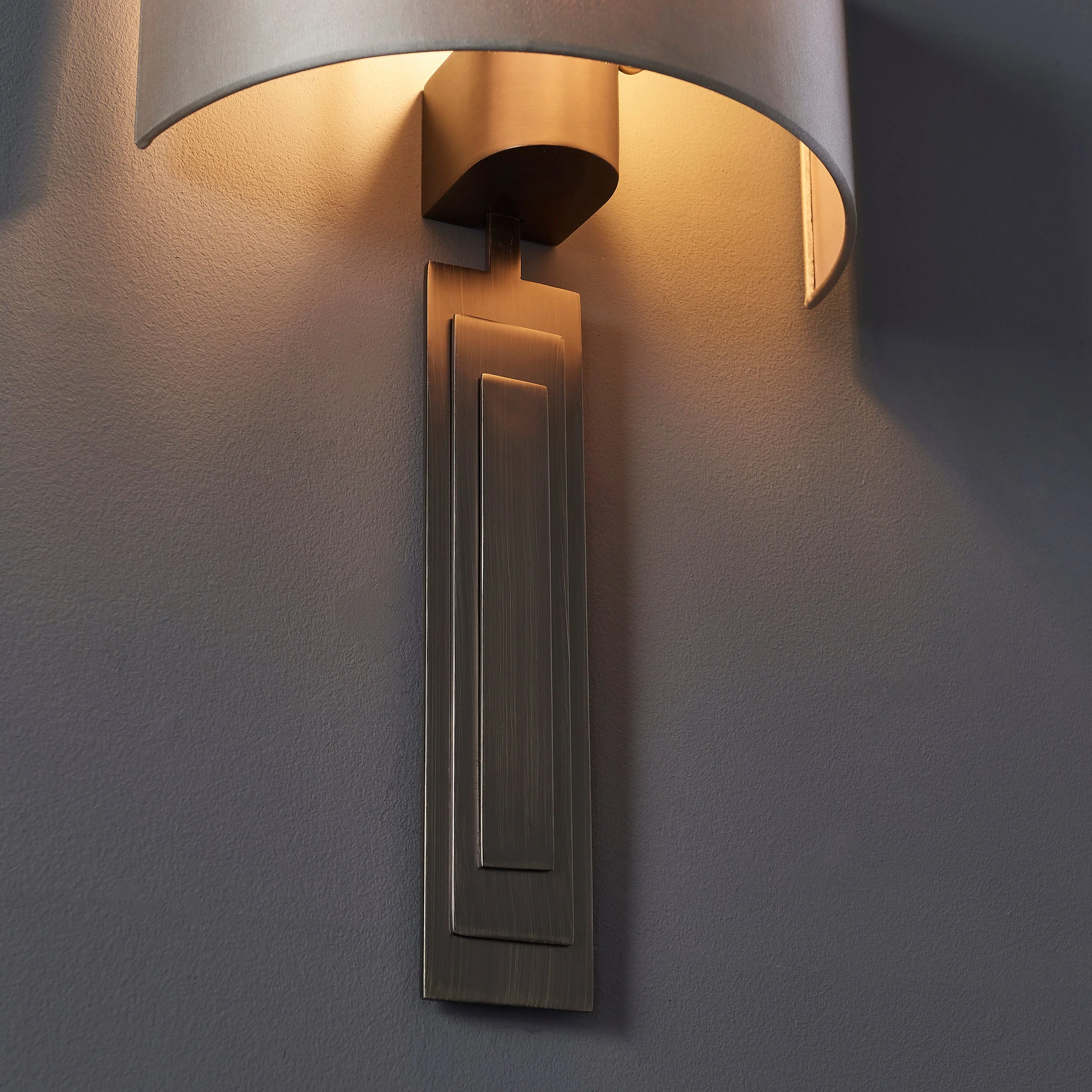 Blake Wall Light - Bronze / Antique Brass - Image 8