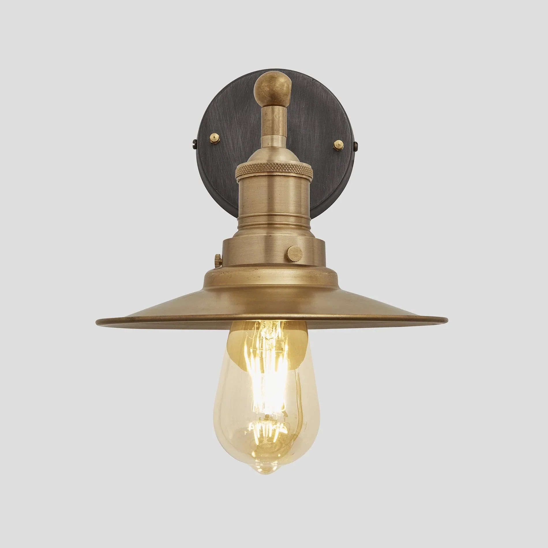 Brooklyn 8" Flat Outdoor Wall Light - Various Finishes - Image 7