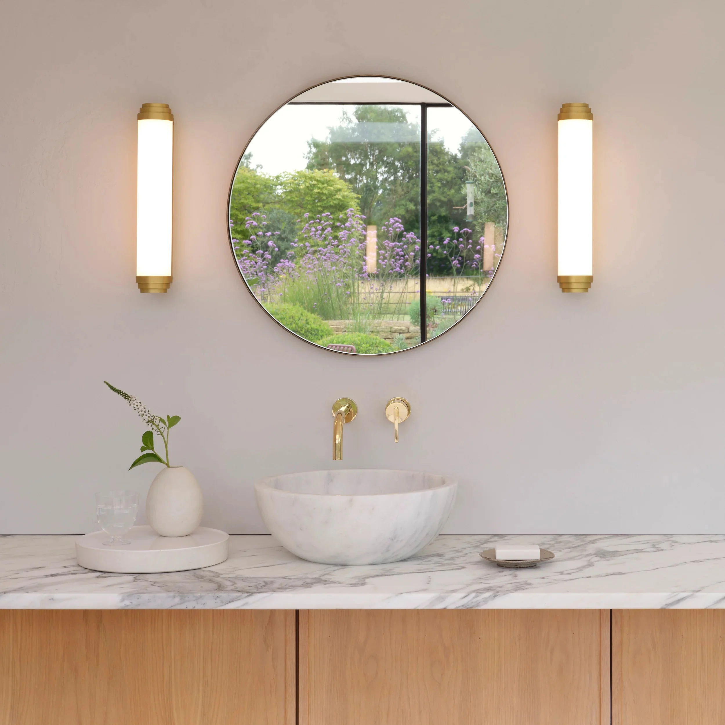 Burlington 400/600 Phase Wall Light - Image 18