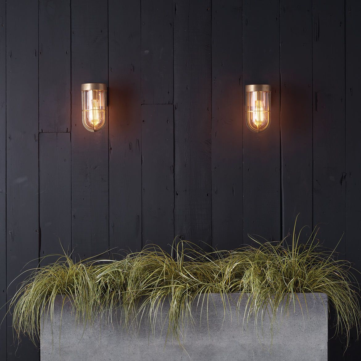 Cabin Bathroom Wall Light IP44 - Antique Brass/Bronze Finish - Image 2