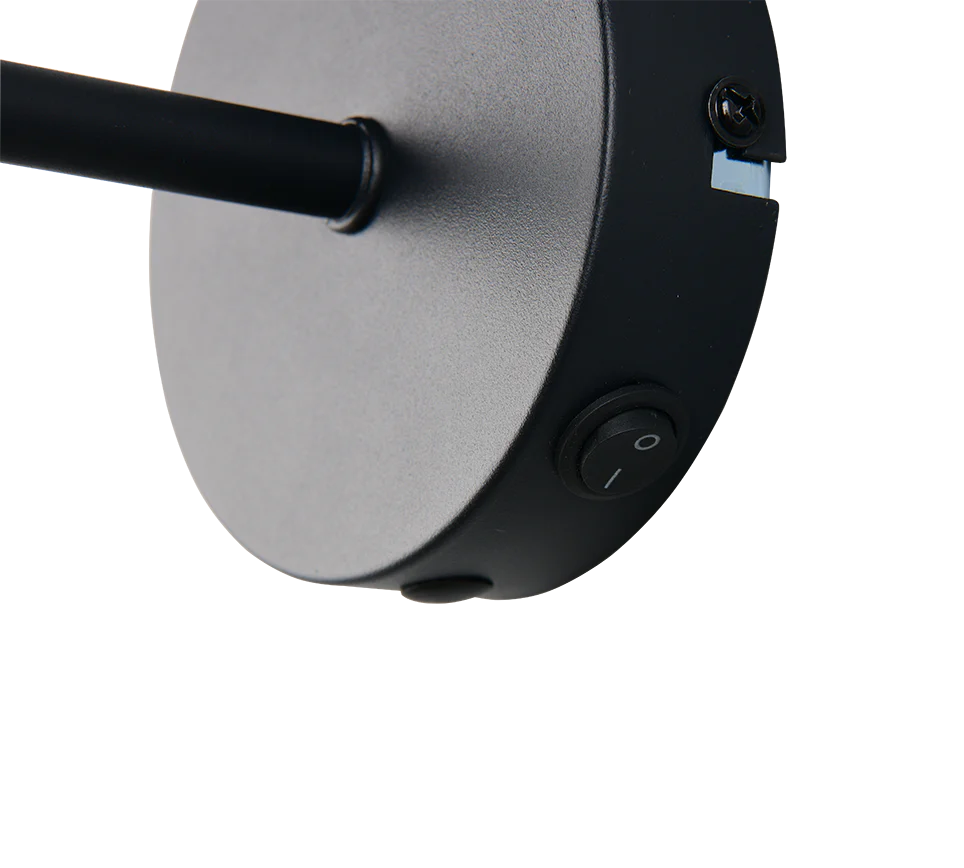 Calvi Wall Light - Image 3