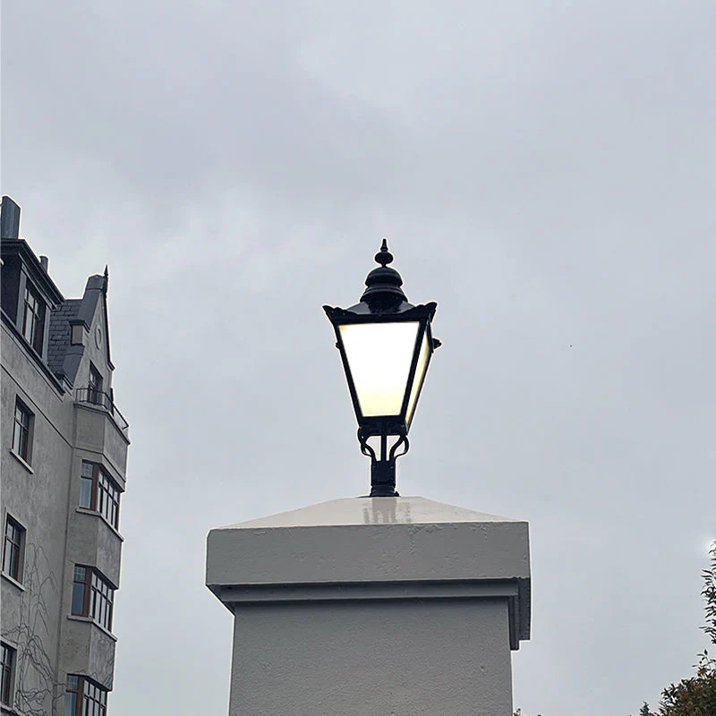 Camberwell 1Lt Flat Pier Lamp - Cast Iron - Image 2