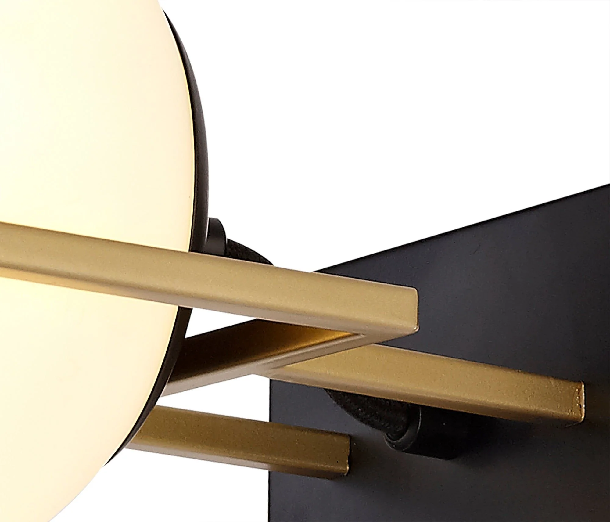 Cannes Wall Lamp Switched, 1 Light E14, Matt Black/Polished Gold - Image 4