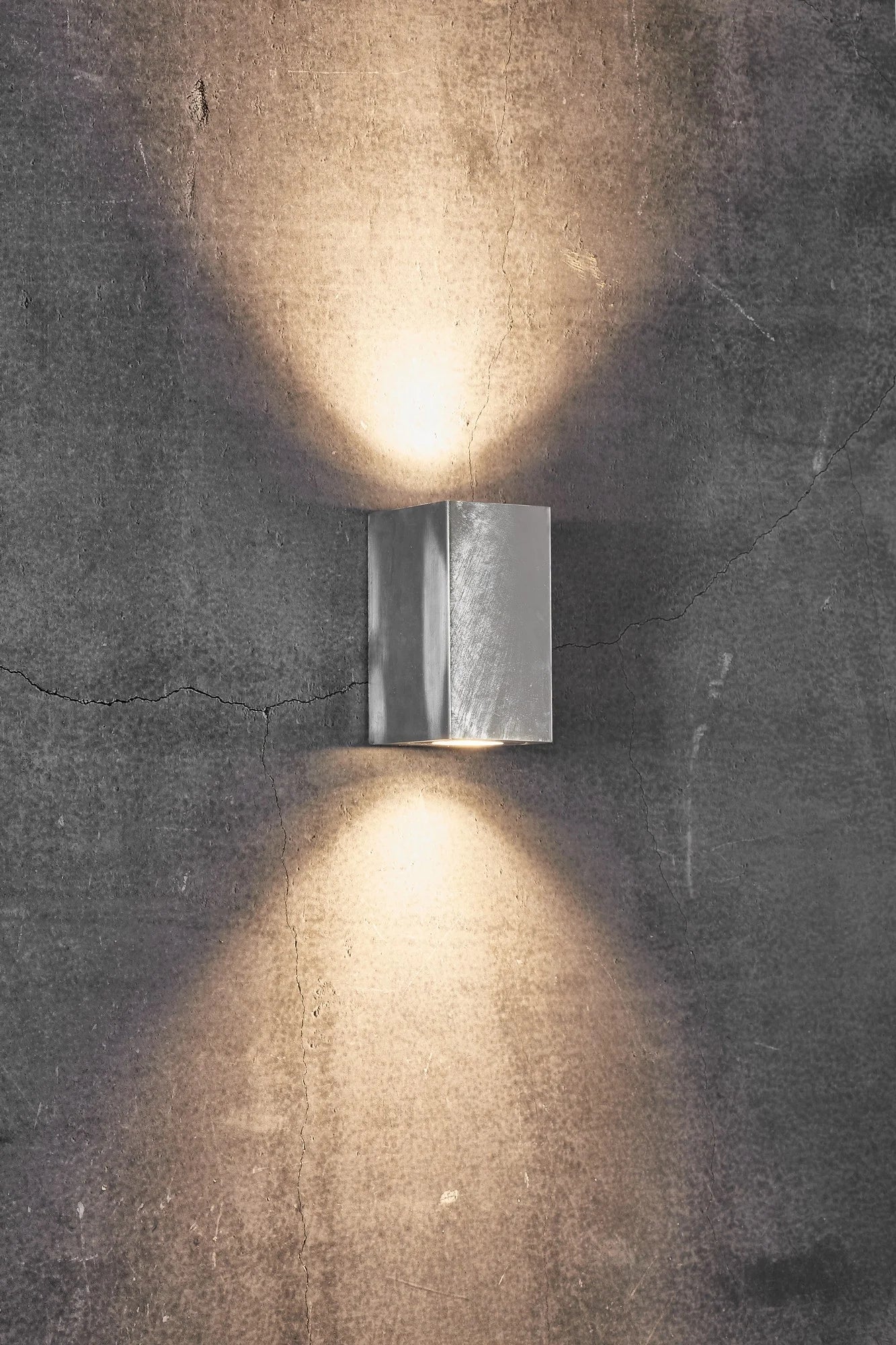 Canto Maxi Coastal Wall Light- Various Finishes - Image 35