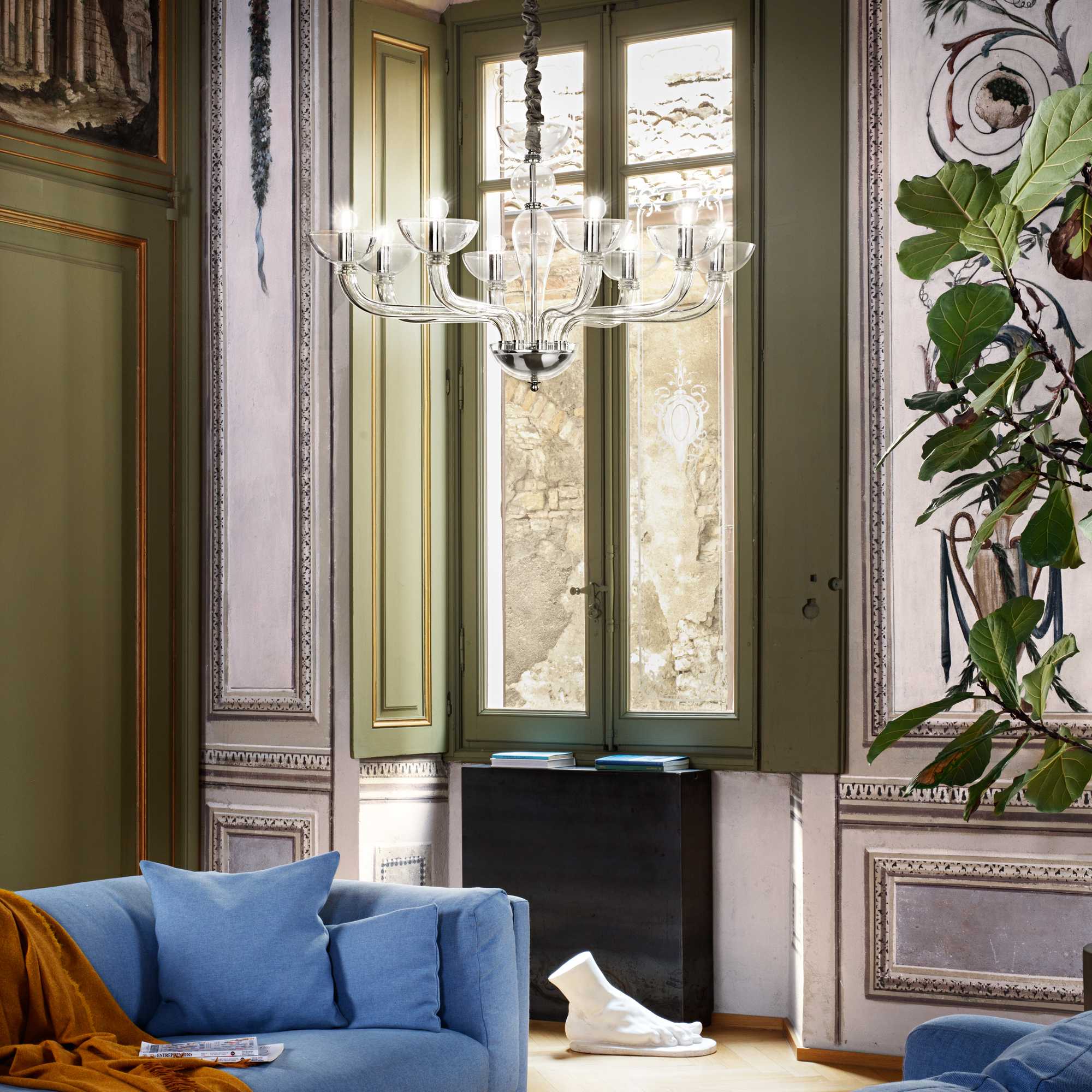 Casanova 8Lt Centre Ceiling Light - Transparent Finish - Image 2