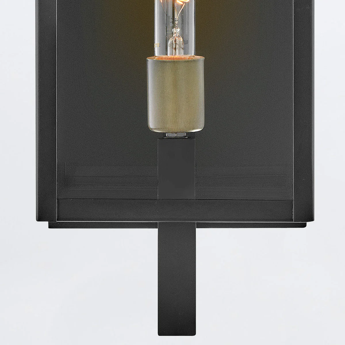 Catalina 1 lt Wall Lantern IP44 E27 - Image 10