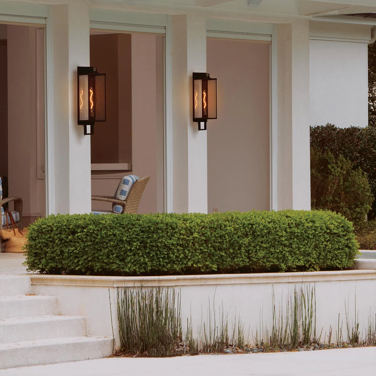 Catalina 1 lt Wall Lantern IP44 E27 - Image 4