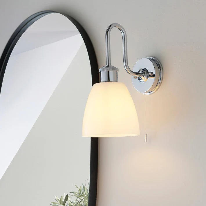 Catalyst 1Lt Bathroom Wall Light IP44 - Chrome - Image 3