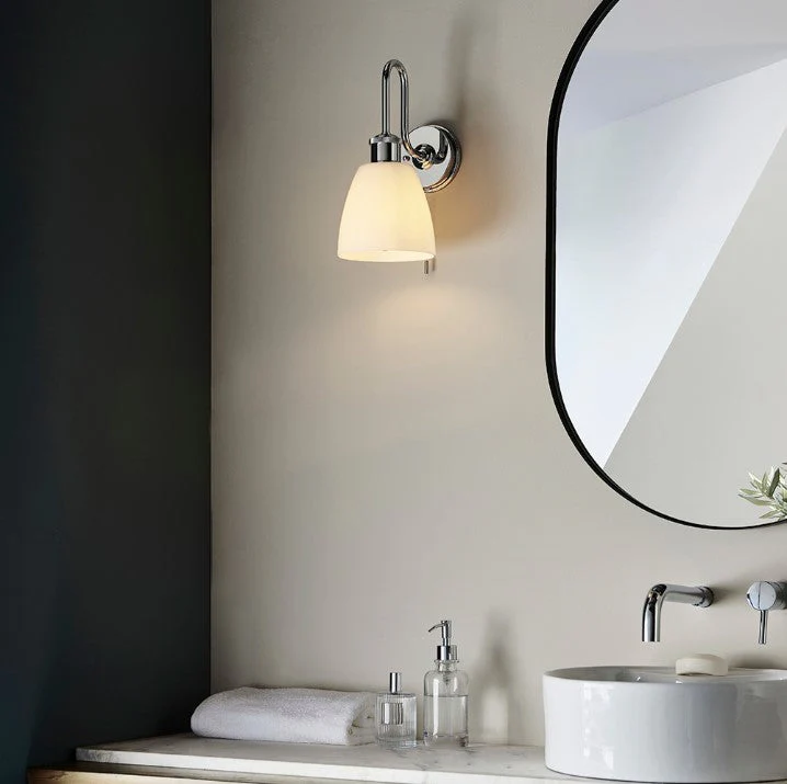Catalyst 1Lt Bathroom Wall Light IP44 - Chrome - Image 4