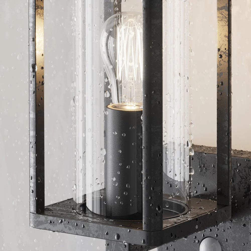 Cell PIR Sensor Outdoor Wall Light IP65 - Image 3