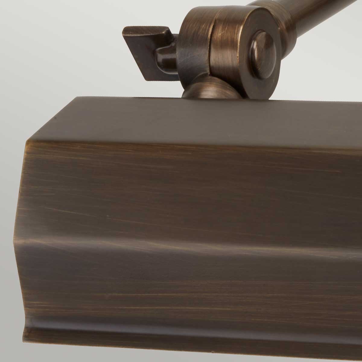 Chawton Small/Medium/Large Picture Light - In Various Finishes E14 - Image 16