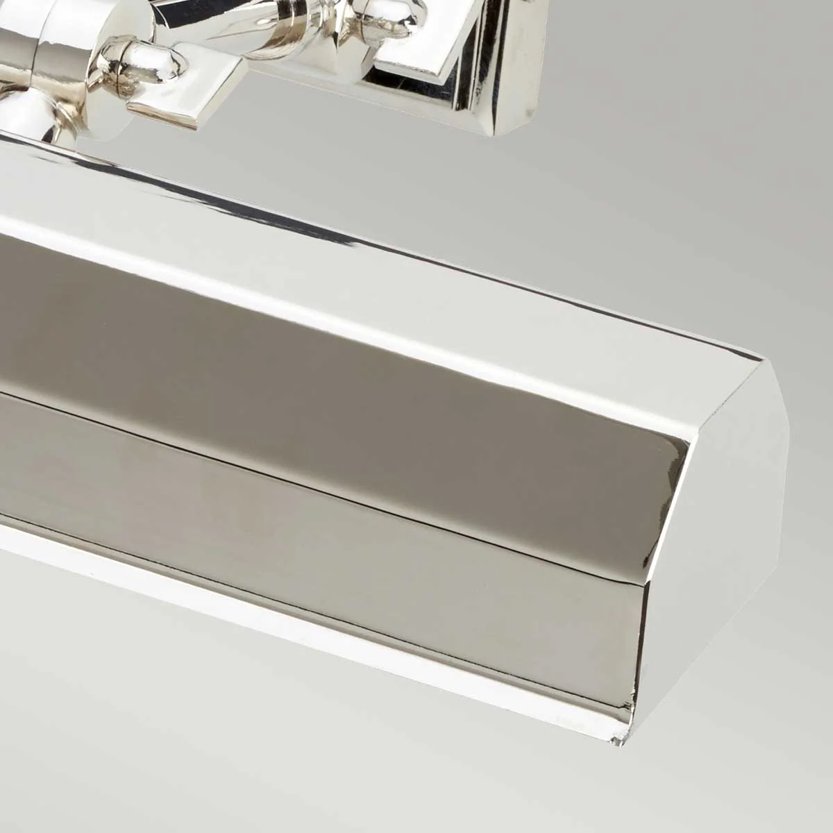 Chawton Small/Medium/Large Picture Light - In Various Finishes E14 - Image 58