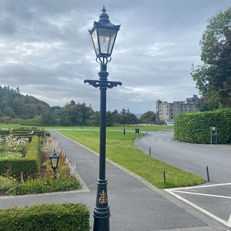 Clarinda 3.5m Lamp Post - Cast Iron - Image 4