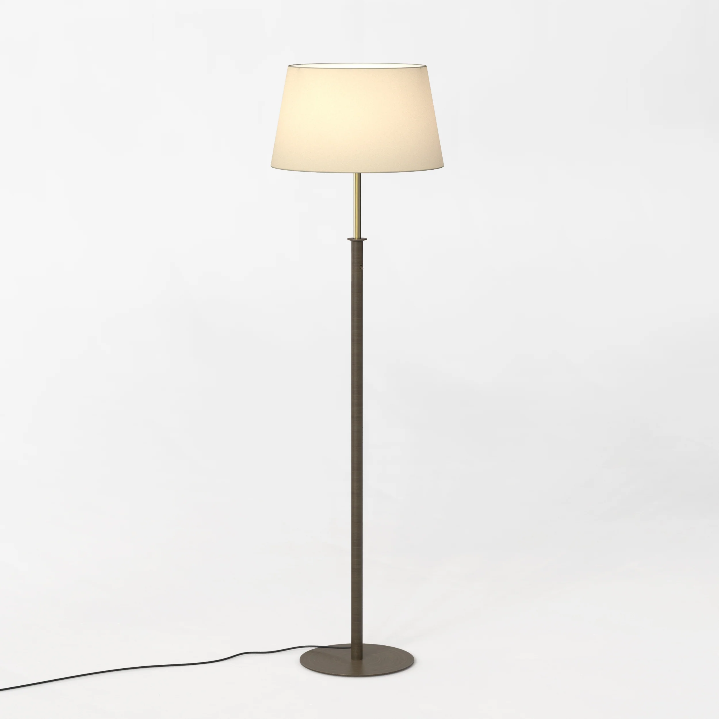 Club Floor Lamp - Image 2