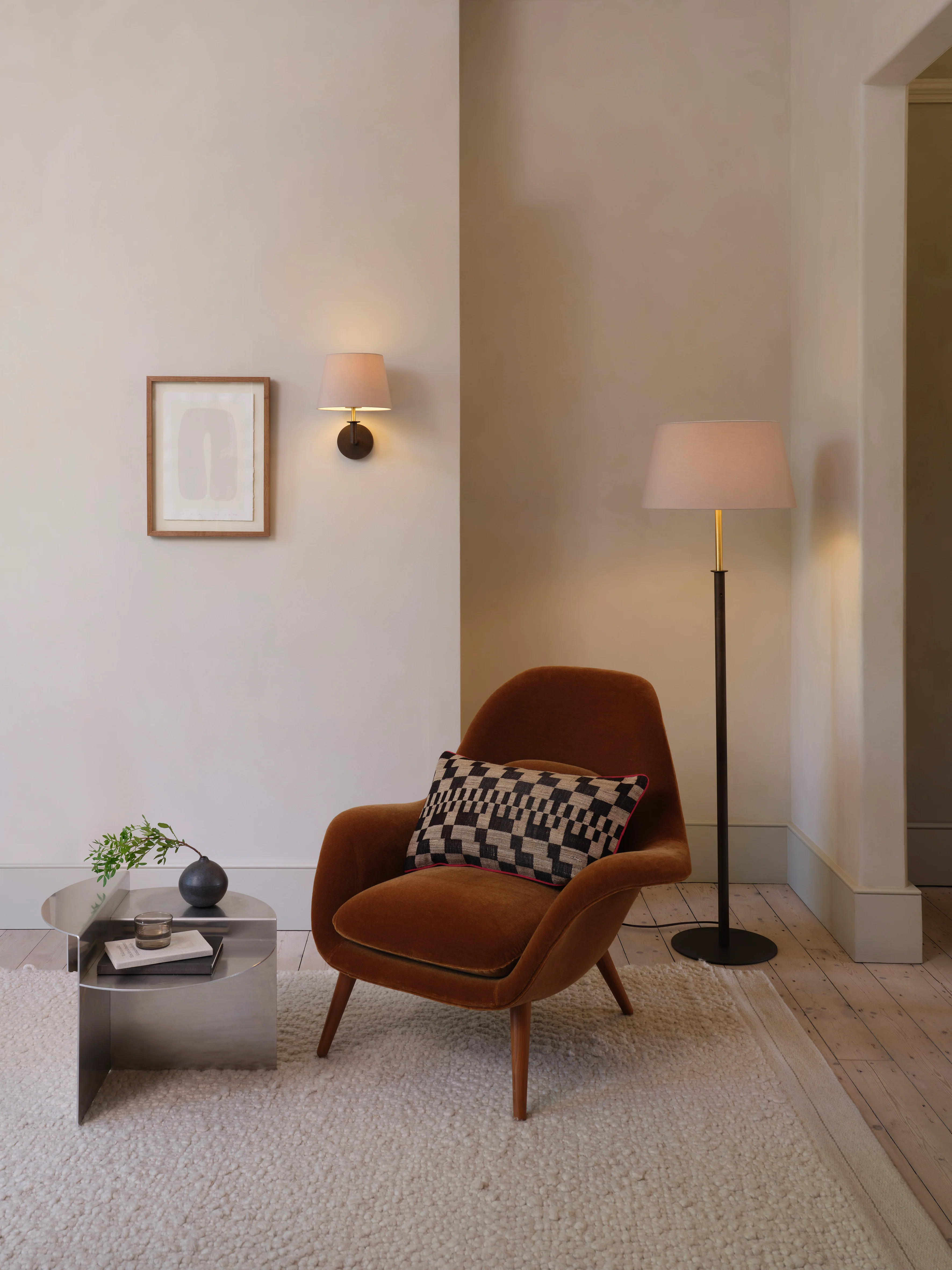 Club Floor Lamp - Image 6