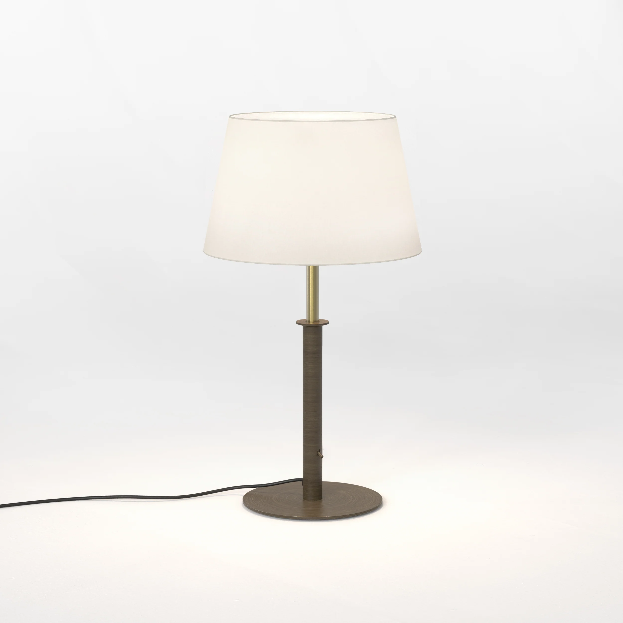 Club Table Lamp - Image 3