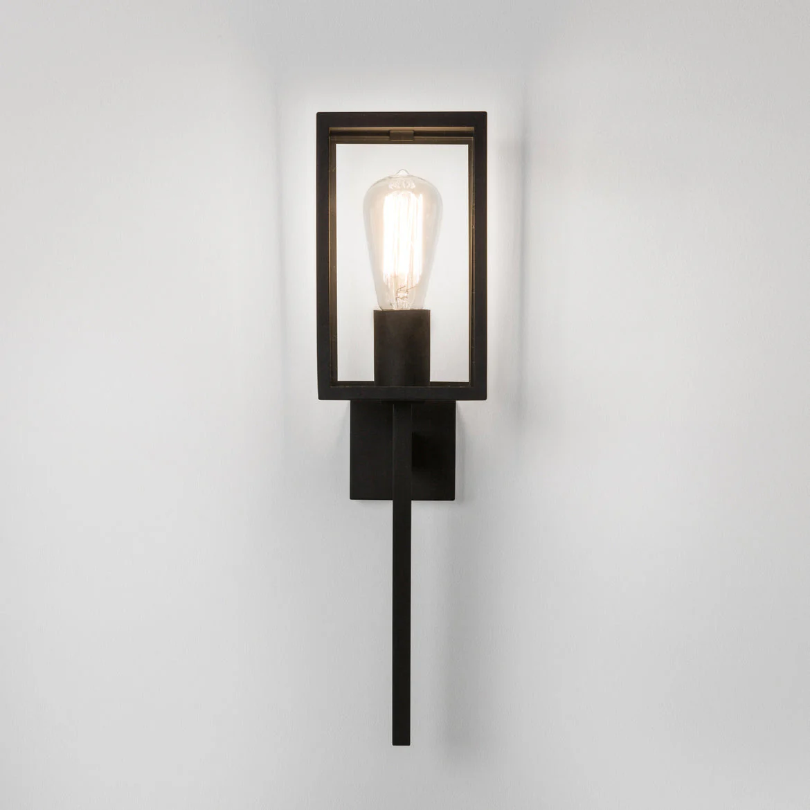 Coach 130 Outdoor Wall Light IP44 - Image 2