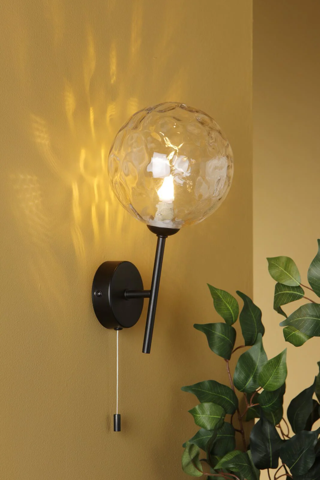 Cohen Single LED Wall Light - Matt Black Smoked/Matt Black Moulded/Polished Gold Champagne Glass, IP20 - Image 5