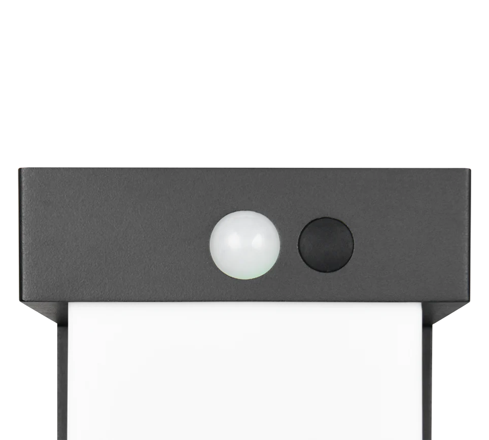 Colombo Wall Light - Image 3