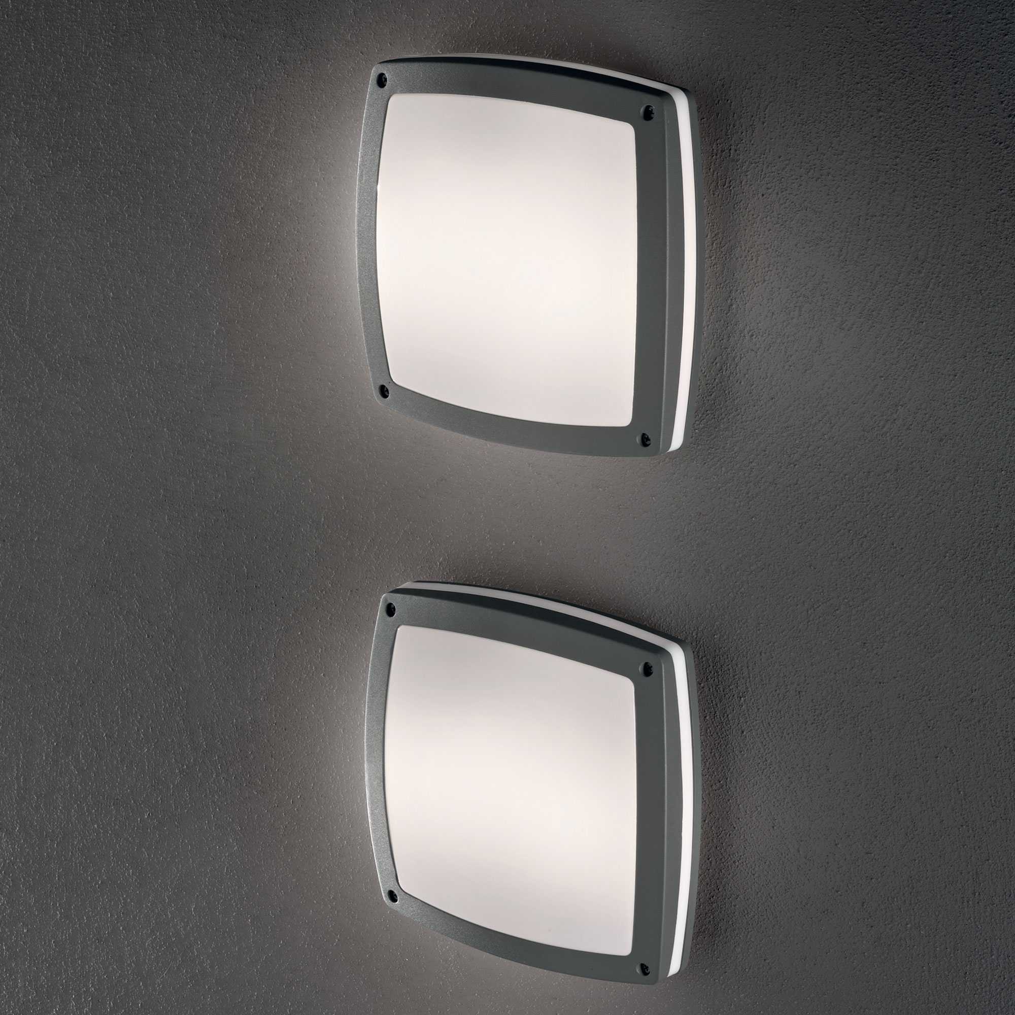 Cometa Outdoor Wall Light - Anthracite Finish - Image 2