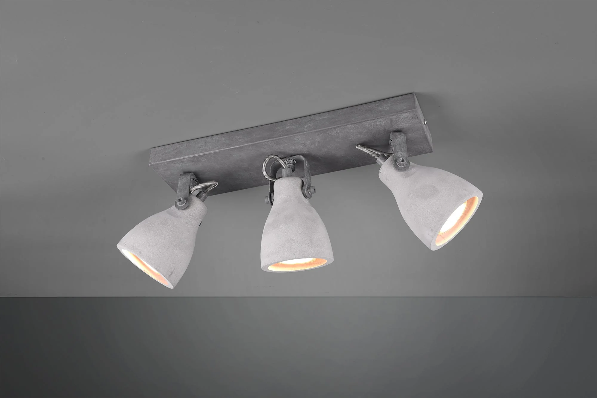 Concrete 2/3Lt Bar Spotlight - Concrete Finish - Image 5