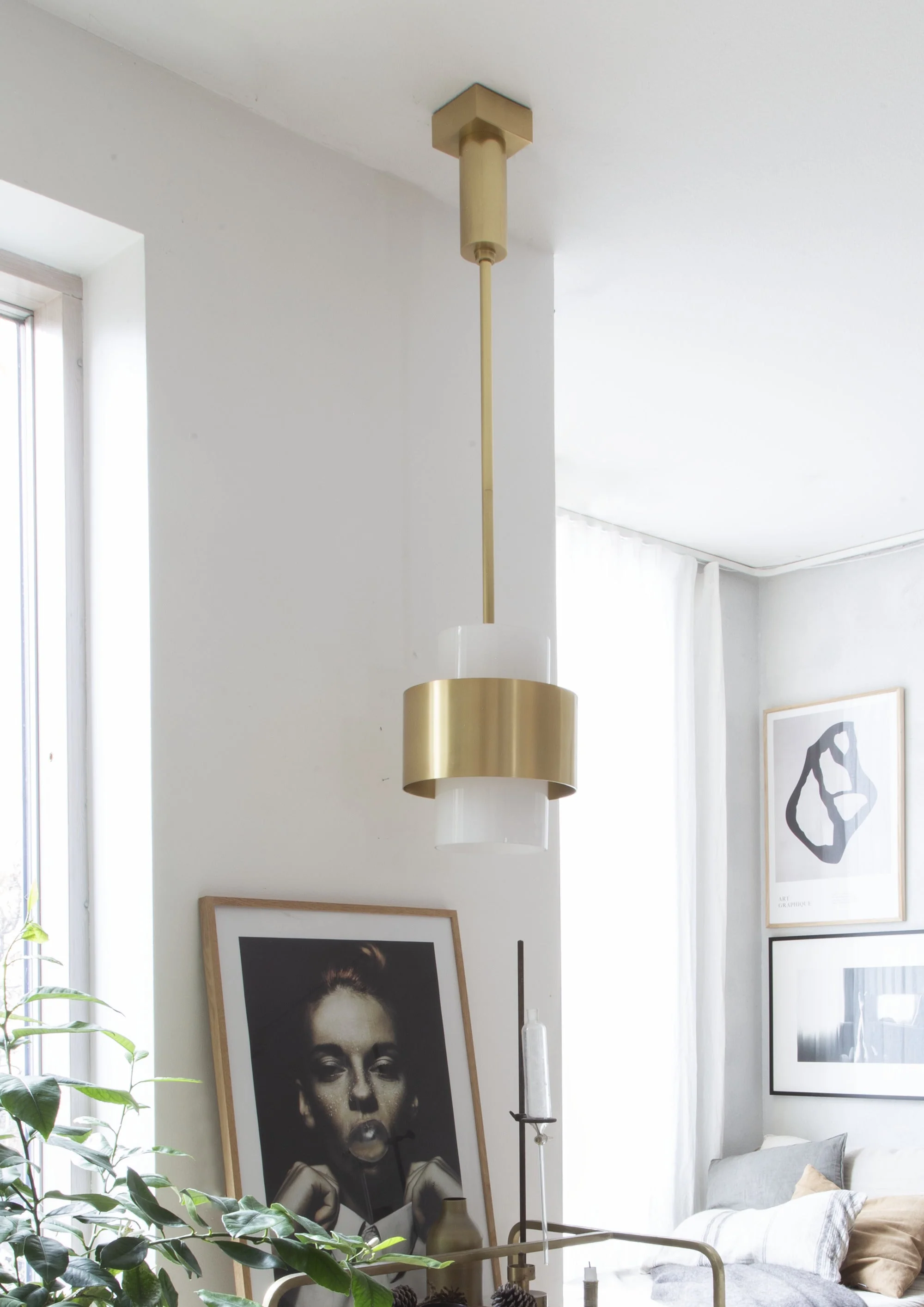 Corinth 1Lt Small/Large Pendant - Aged Brass - Image 4
