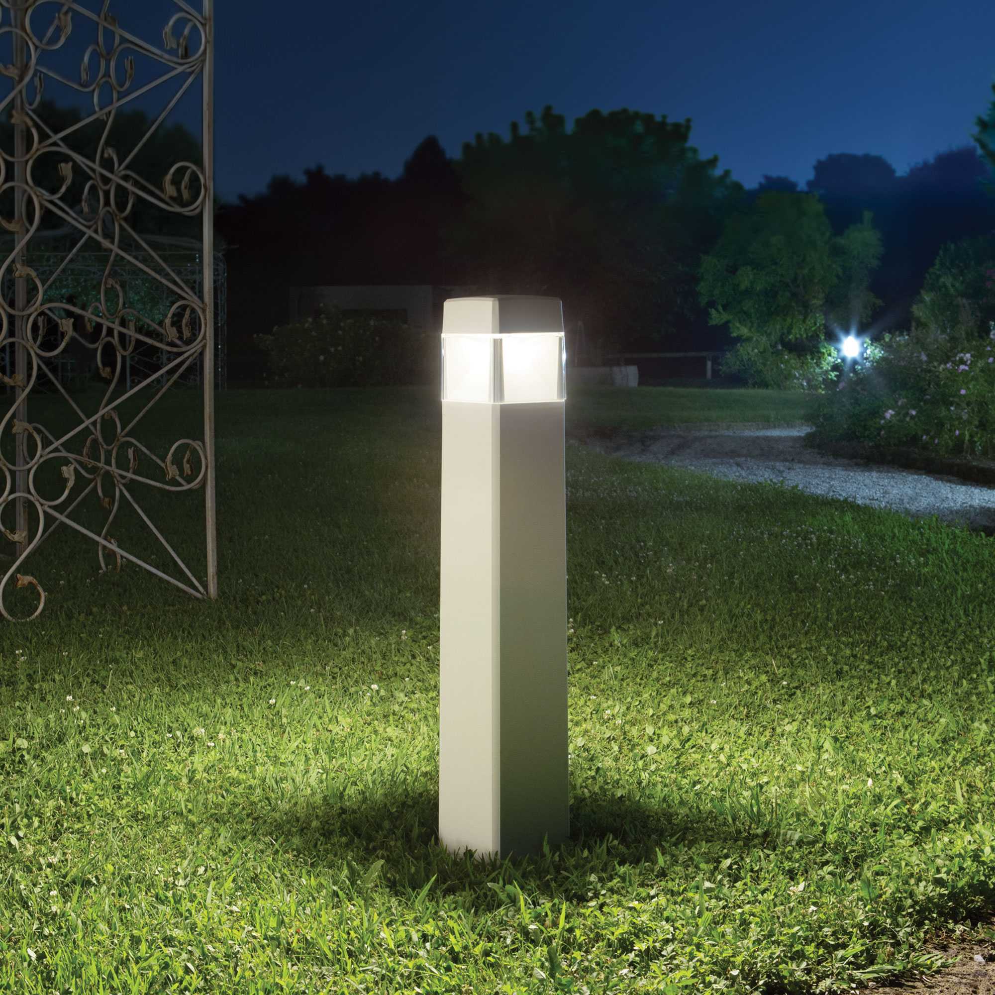 Cosmo Bollard - White/Grey/Black Finish - Image 4