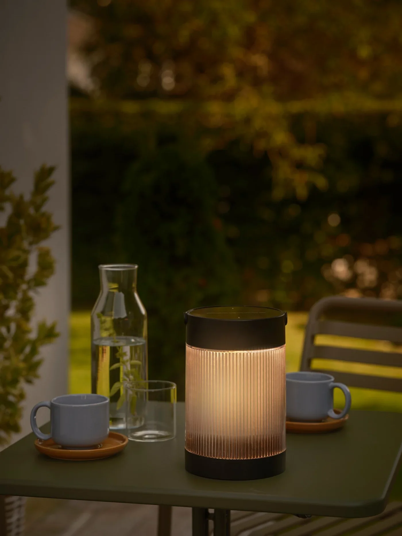 Coupar Solar Table lamp- Black/ Sand Finish - Image 27