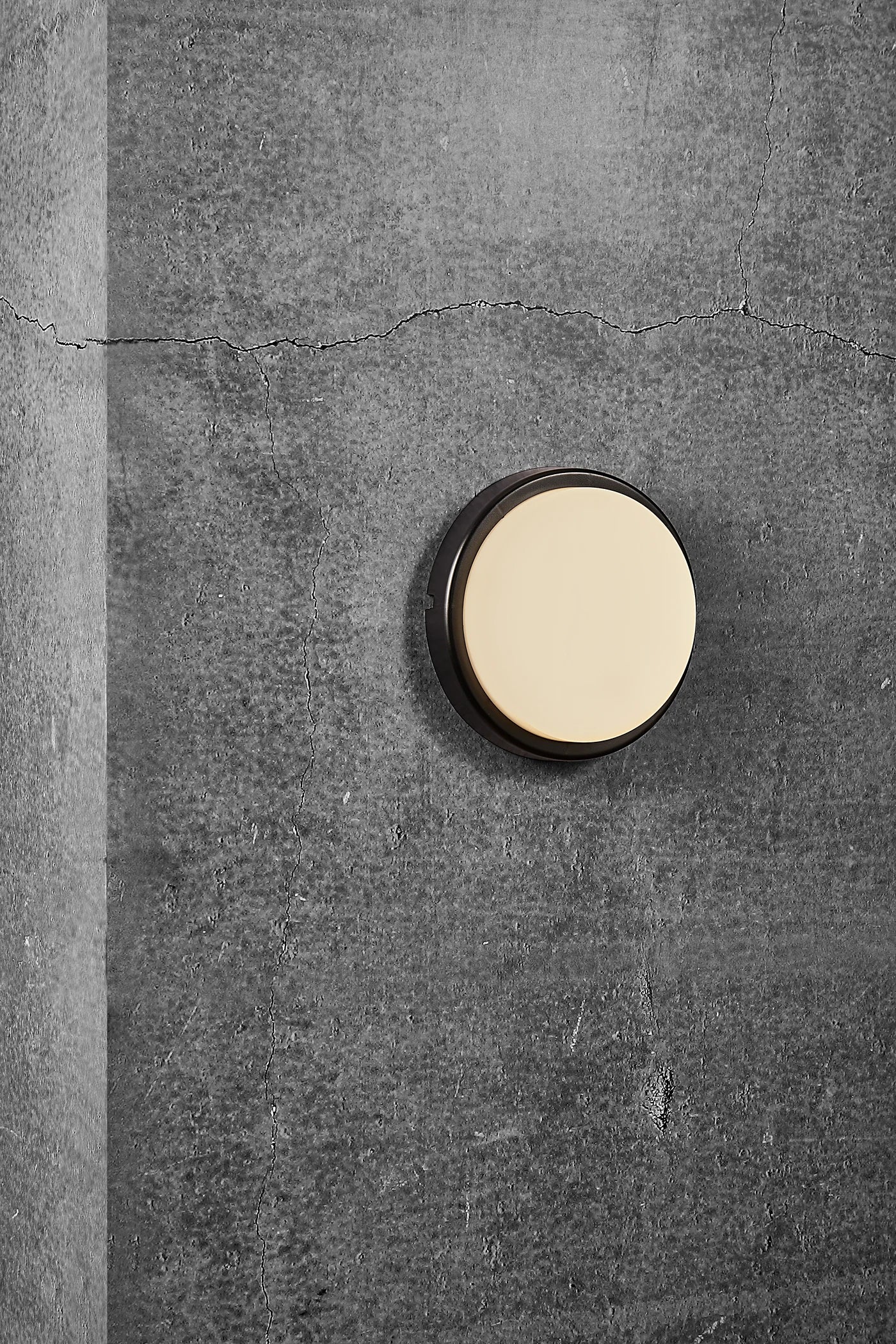 Cuba Outdoor Energy Wall light- Round/ Oval - Image 12
