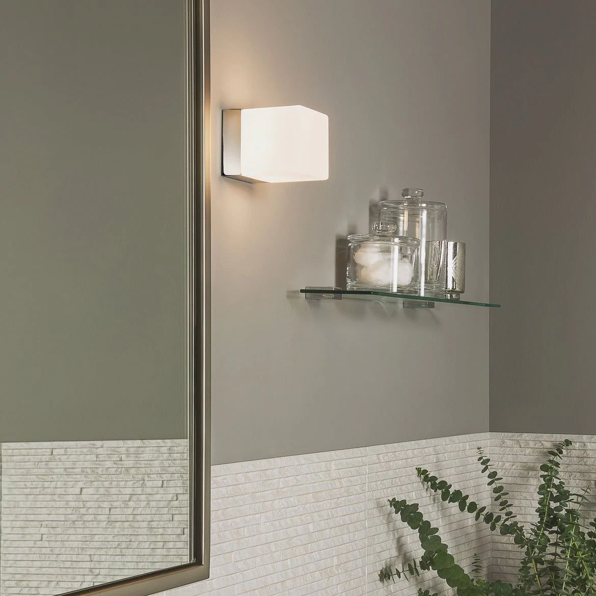 Cube Bathroom Wall Light IP44 - Polished Chrome Finish - Image 3