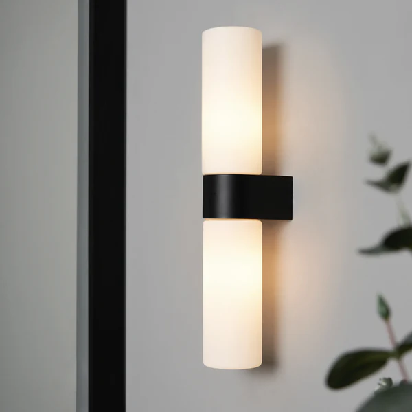 Cuco 6w LED Wall Light IP44 Black/Chrome - Image 6