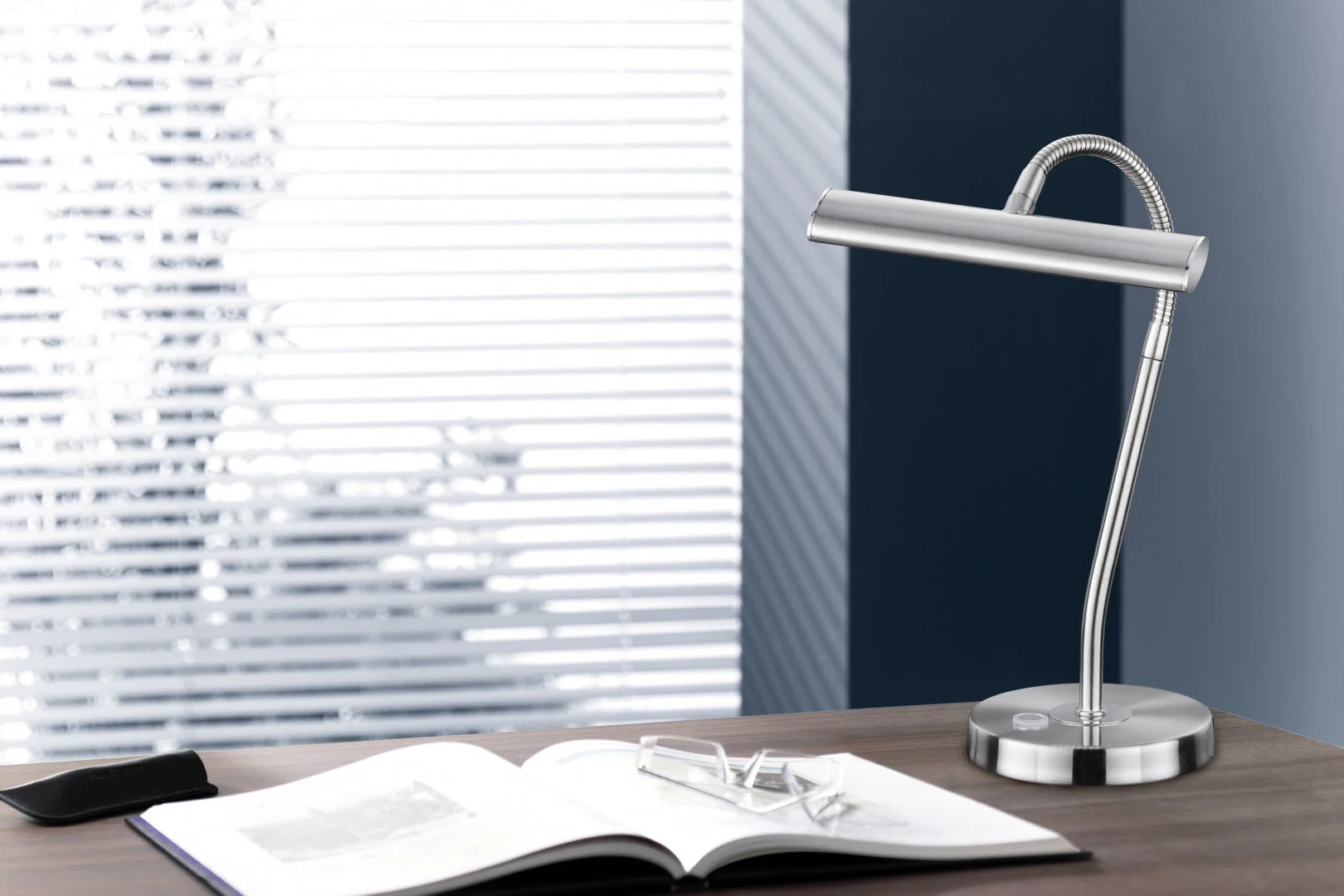 Curtis Table Lamp - Various Colours - Image 9
