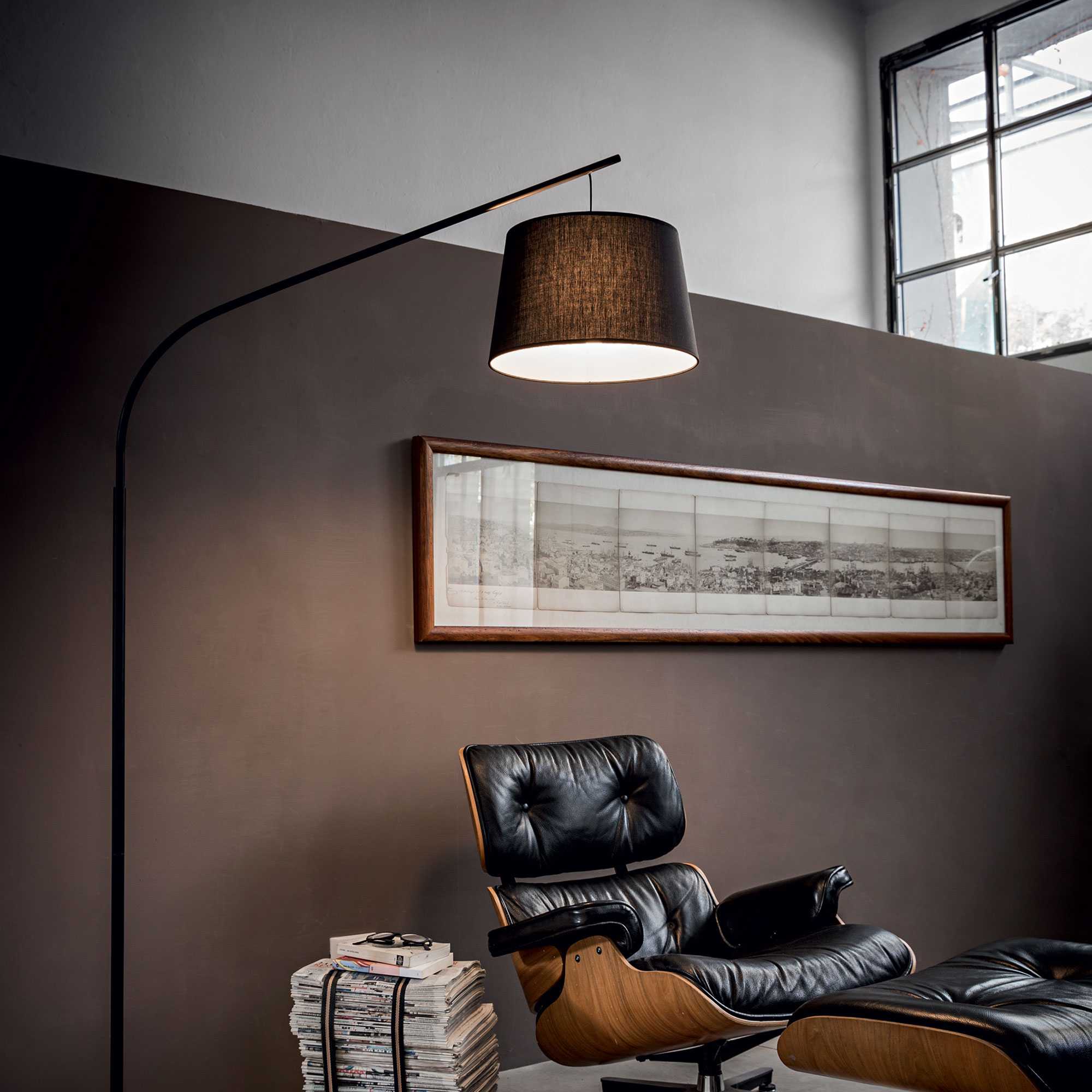 Daddy Floor Lamp - White/Black - Image 3