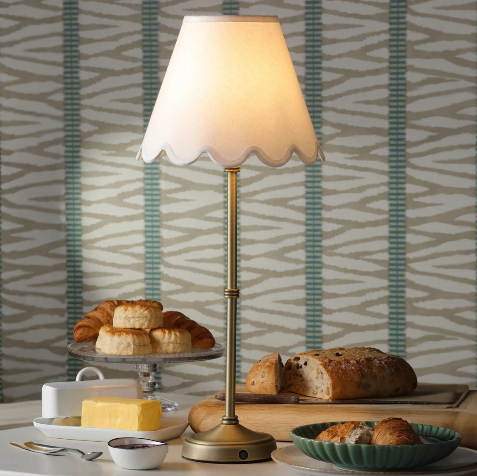 Dahl Rechargeable Table Lamp Complete With Shade- Various Finishes - Image 15